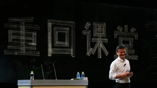 最前线 | 马云公开信：一年后不再担任阿里董事局主席，由现任CEO张勇接任